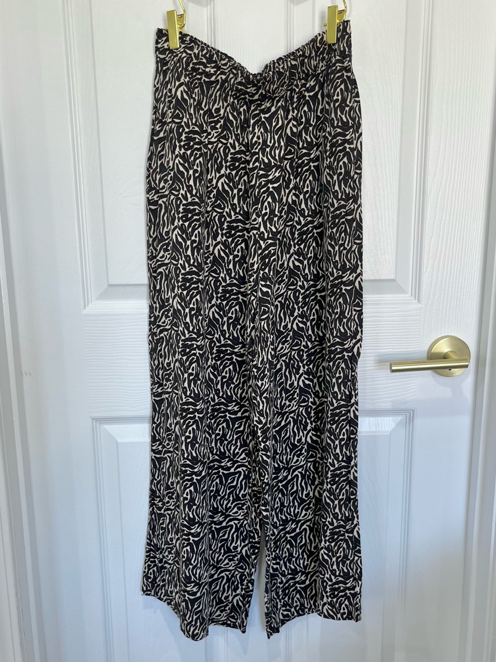 H&M Abstract Wide-Leg Trousers